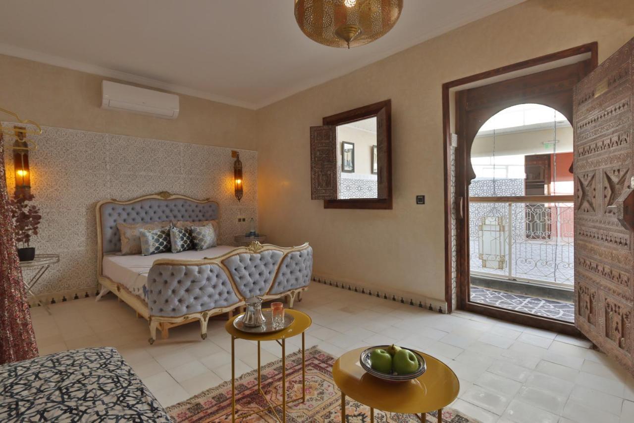 Riad La Fayette Bed & Breakfast Маракеш Екстериор снимка