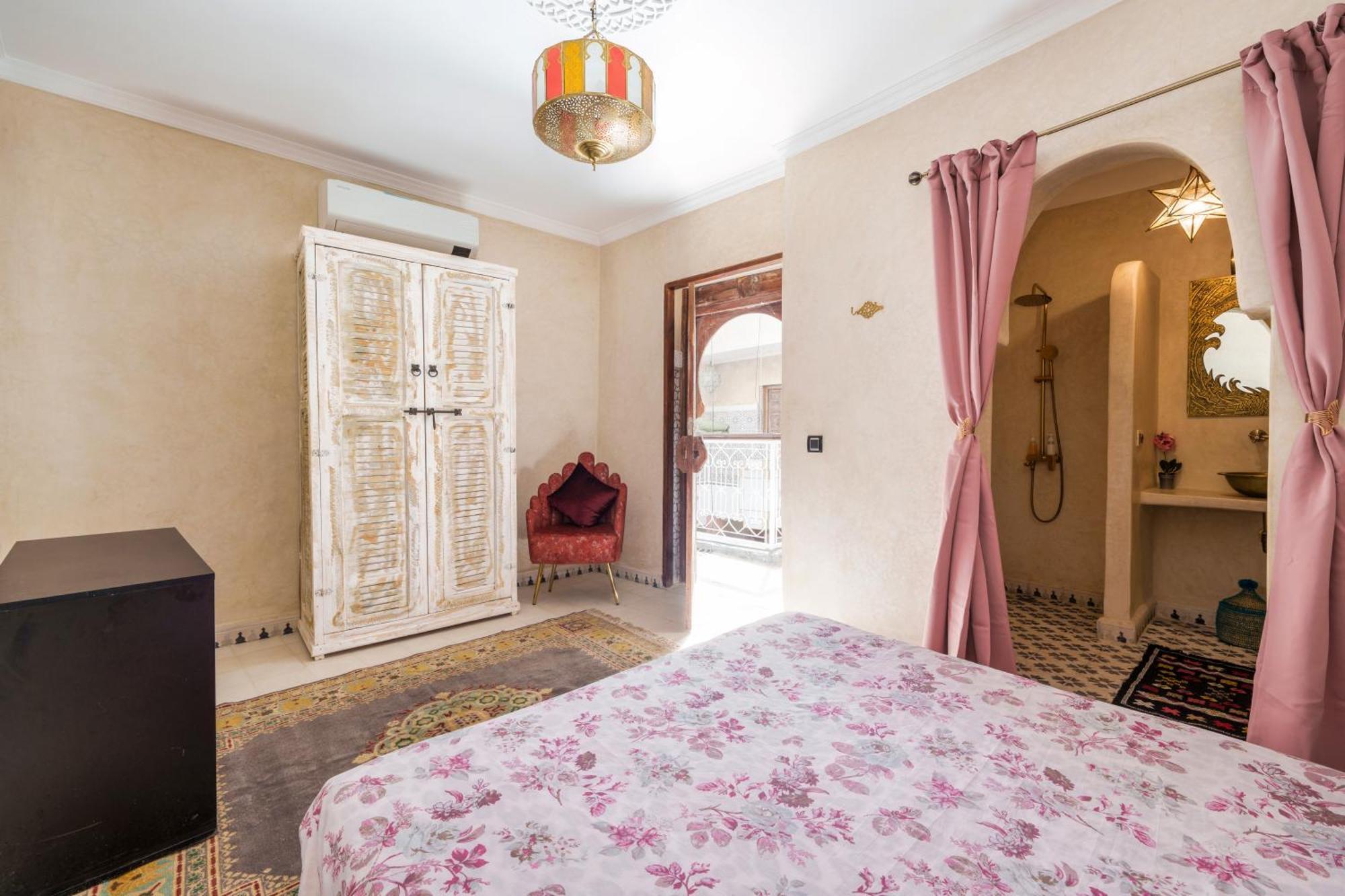 Riad La Fayette Bed & Breakfast Маракеш Екстериор снимка