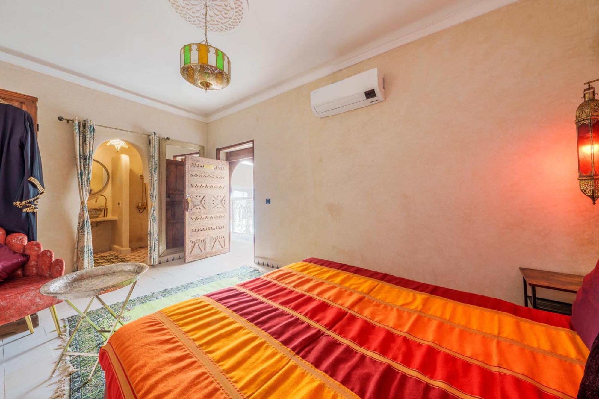 Riad La Fayette Bed & Breakfast Маракеш Екстериор снимка