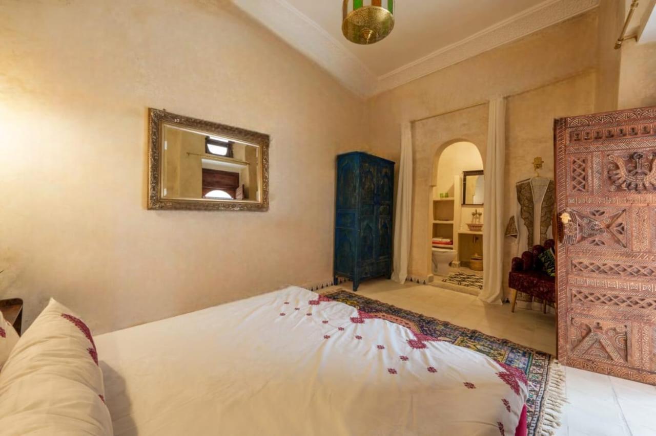 Riad La Fayette Bed & Breakfast Маракеш Екстериор снимка